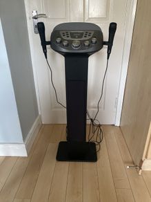 Karaoke Machine with built in Speaker, Light and Microphones