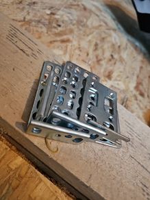 switch router brackets