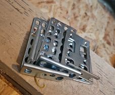 switch router brackets