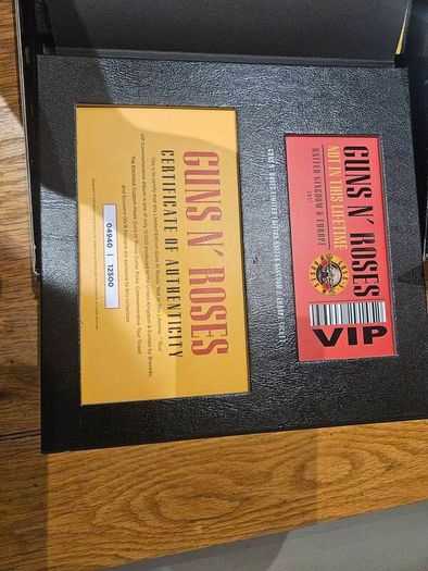 Guns N Roses VIP boxset