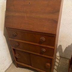 writting desk / bureau