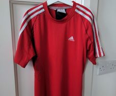 Adidas sport top