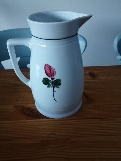 Lilien Porzellan Austria Pitcher Jug