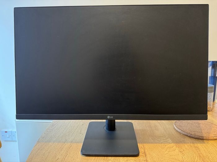 LG Full HD 27" Monitor