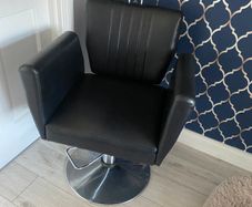 Barber chair