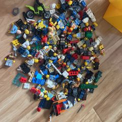 lego minfigs