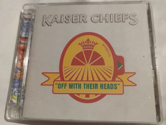 Kaiser Chiefs - Off With Their Heads CD