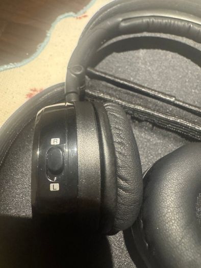 BMW P107 Car Entetainment Bluetooth Headphone set