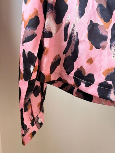 I Saw It First Pink Leopard Print Shirt 10