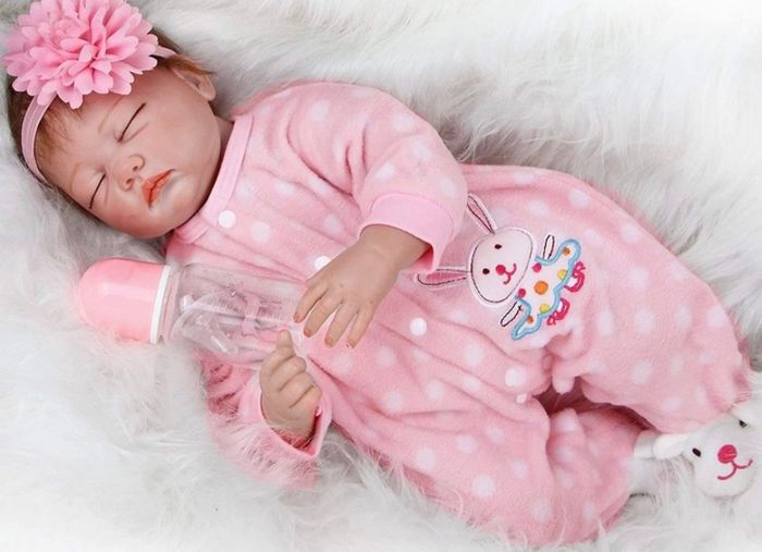 22 Inch 55cm Reborn Dolls Baby Girl Soft Silicone Vinyl Real Life Dolls Toddler Sleeping Girl Lifelike Handmade Reborn Babies Xmas Gift (FREE POSTAGE)
