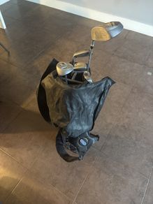 Golf Clubs x5