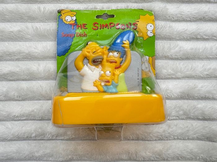 Vintage 1996 The Simpsons Soap Dish Homer, Marge & Bart DAmaged Box Please see photos