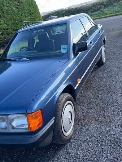 Mercedes-Benz 190 1987