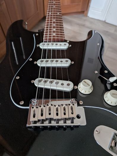 Squier Standard Series Stratocaster, Discontinued High-End Series