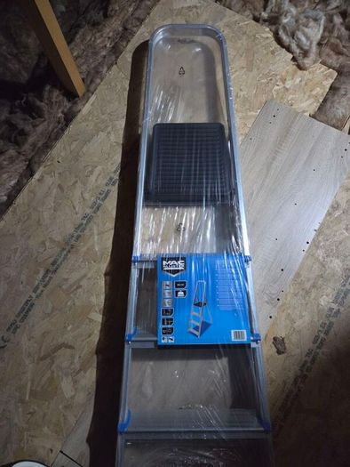 Brand new ladder