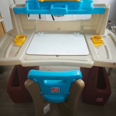 Step2 kids art activity desk with matching chair