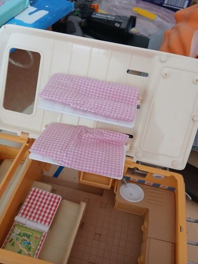 Sylvanian Family Campervan Set
