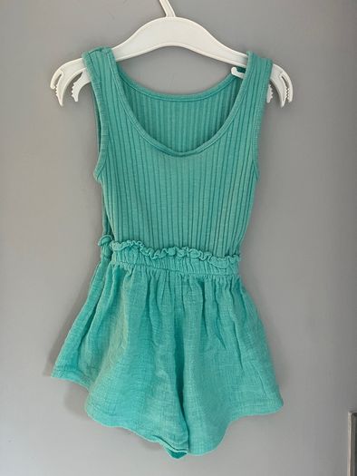 Zara girls green shorts playsuit Sz 2-3 EUC