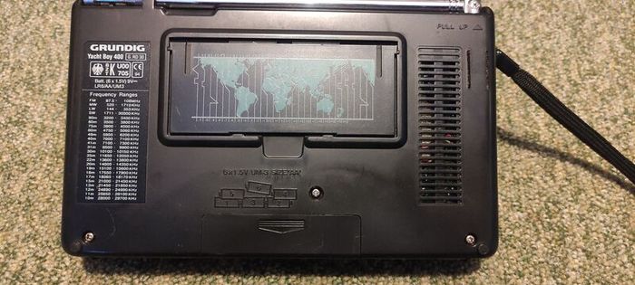 Grundig Yacht Boy YB 400