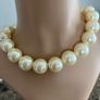 pearl necklace Image 2