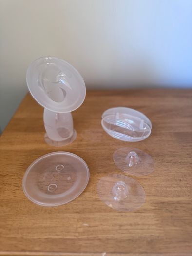 Breast pump