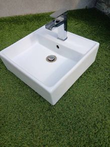 hand basin & Mixer tap