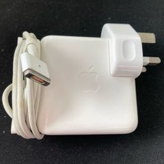 Apple 45W Magsafe 2 charger