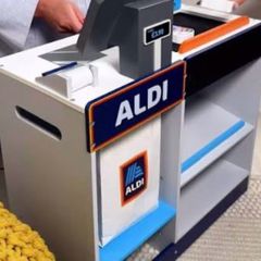 Aldi wooden checkout