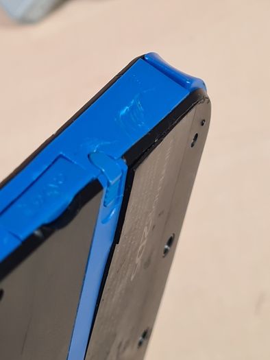 Nintendo 2ds Console Black Blue With Charger