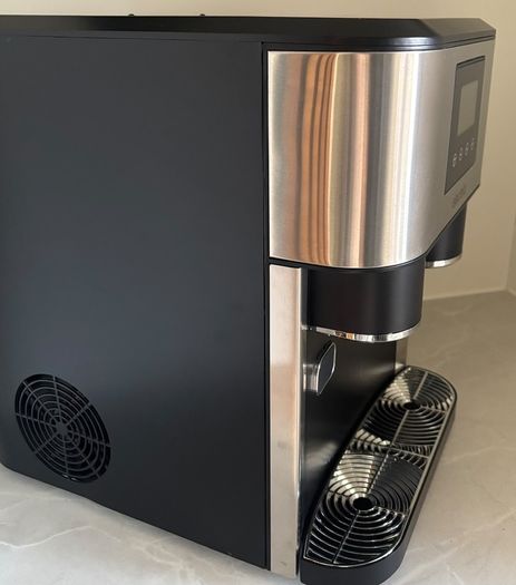 Electriq Ice Machine