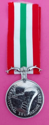International Submarine Service Medal 1960's