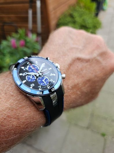 Watch Seiko Sportura. Chronograph. Alarm