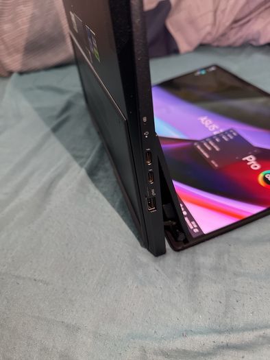 Asus Zenbook Duo i7 & RTX 4050