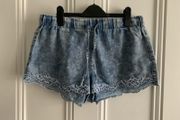 Ladies Shorts - Size 12