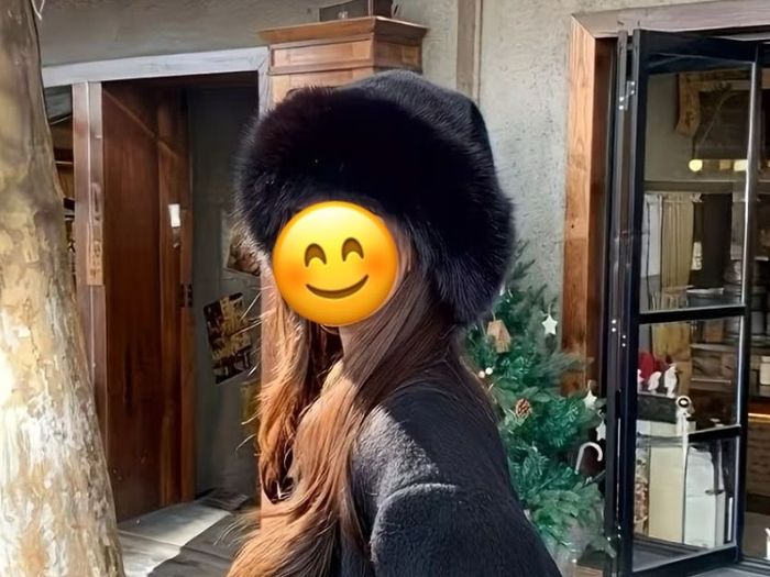 Fluffy Women Hat (Black)