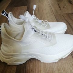 trainers Steve Madden