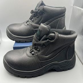 Brand new - Rugged Terrain Safety Boot - size 5/ 6/ 7