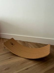 Wooden Curvy Balance Board