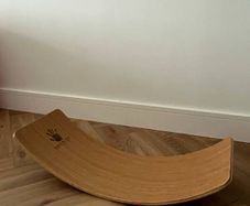 Wooden Curvy Balance Board