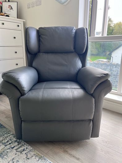 Electric Recliner Armchair