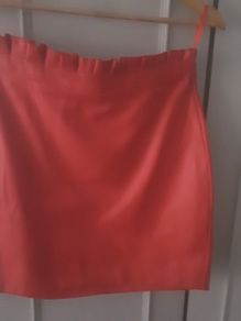 Mini Skirt/River Island Skirt .. Colour: Red. Size: 10 UK .. 38 Eur