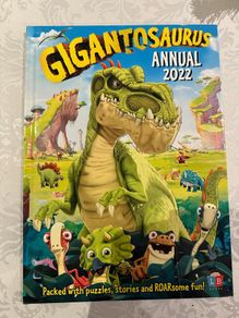 Brand new Gigantosaurus Official Annual 2022