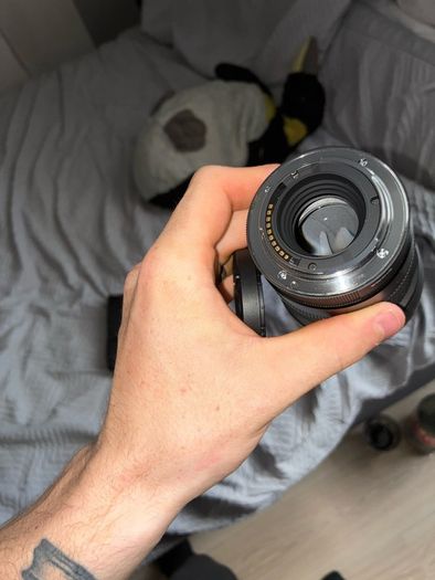 sigma 30mm f1.4 lens sony E mount