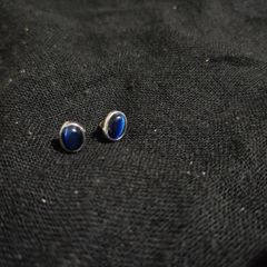 stud earrings