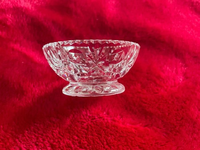 Jam  crystals vase