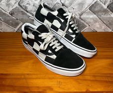 Vans Off The Wall Mens Black Check Casual Trainers UK9 EU43