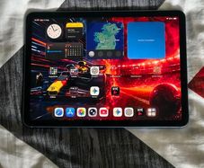 iPad Air 5th Gen M1 Chip / 4G/5G model