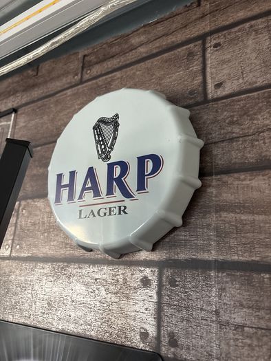 metal beer signs
