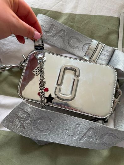 Marc Jacobs snapshot bag, purse and bag charm excellent condition