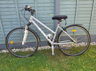 B-Twin riverside 500 bike